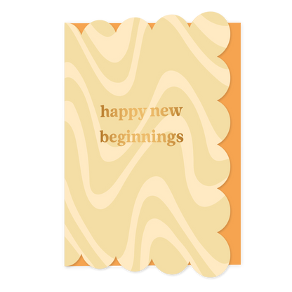 Happy new beginnings - Formaat: Normaal - Vorm: Staand - Succes kaart - Op deze wenskaart staan kronkelende lijnen twee kleuren beige met in het midden de tekst: "Happy new beginnings". - Snelwenskaart