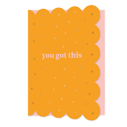 You got this - Formaat: Normaal - Vorm: Staand - Succes kaart - Op deze wenskaart staat de tekst: "You got this" met gouden sterren op een oranje achtergrond. - Snelwenskaart