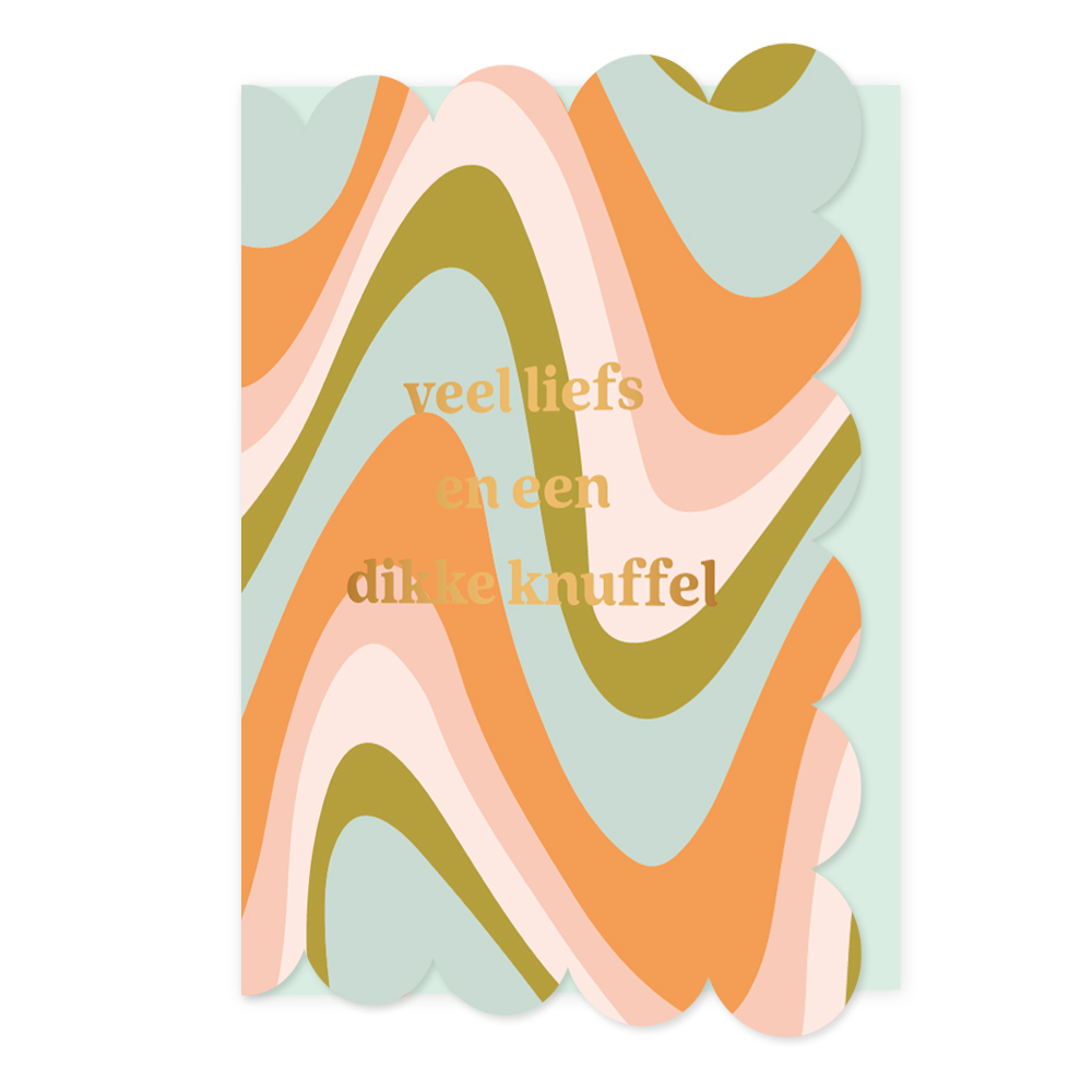 Veel liefs en een dikke knuffel - Formaat: Normaal - Vorm: Staand - Vriendschapskaart - Op deze wenskaart staan lijnen in de kleuren blauw, oranje, roze, wit en groen, met in het midden de tekst: "Veel liefs en een dikke knuffel". - Snelwenskaart
