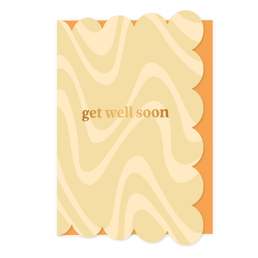 Get well soon - Formaat: Normaal - Vorm: Staand - Beterschapskaart - Op deze wenskaart staan lijnen in twee kleuren beige, met in het midden de tekst: "Get well soon". - Snelwenskaart