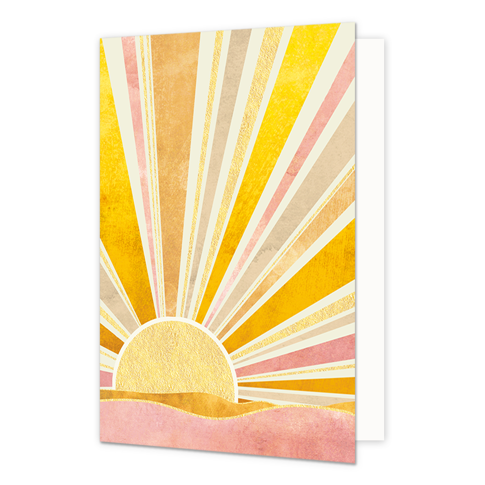 Zon - Formaat: Standaard - Vorm: Staand - Blanco kaart - Op deze artistieke wenskaart staat een zon waarvan de zonnenstralen uitstralen over de hele kaart. - Snelwenskaart