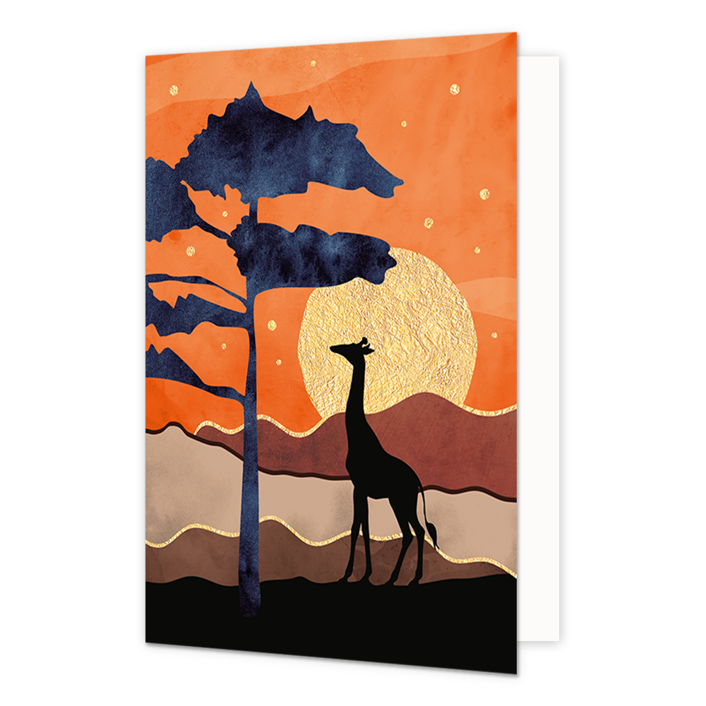 Giraffe - Formaat: Standaard - Vorm: Staand - Blanco kaart - Op deze artistieke wenskaart staat een savanne landschap waar een giraffe staat bij een boom. - Snelwenskaart
