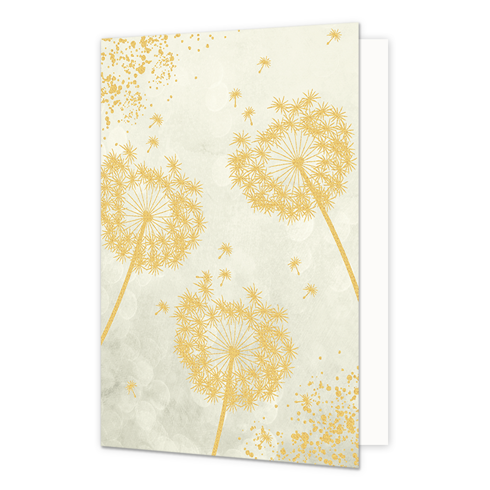 Paardenbloemen - Formaat: Standaard - Vorm: Staand - Blanco kaart - Op deze artistieke wenskaart staan drie gouden paardenbloemen op een beige achtergrond. - Snelwenskaart