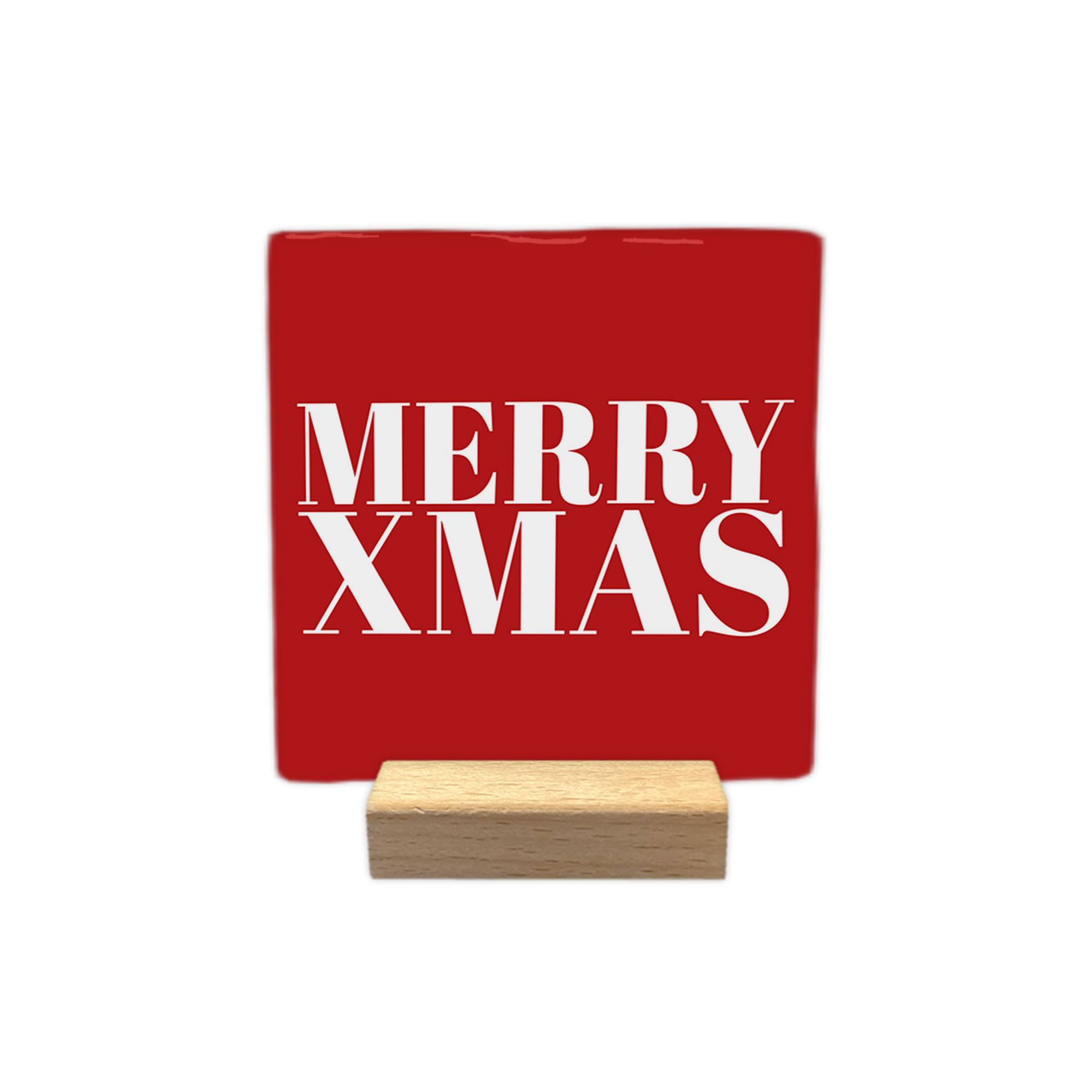 Merry xmas - Decoratie tegel - Formaat: - Op deze decoratie tegel staat een rode achtergrond met witte letters. In het midden van de tegel staat de tekst merry xmas in twee regels gedrukt. - Snelwenskaart