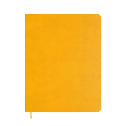 Op deze afbeelding is een geel notitieboek te zien