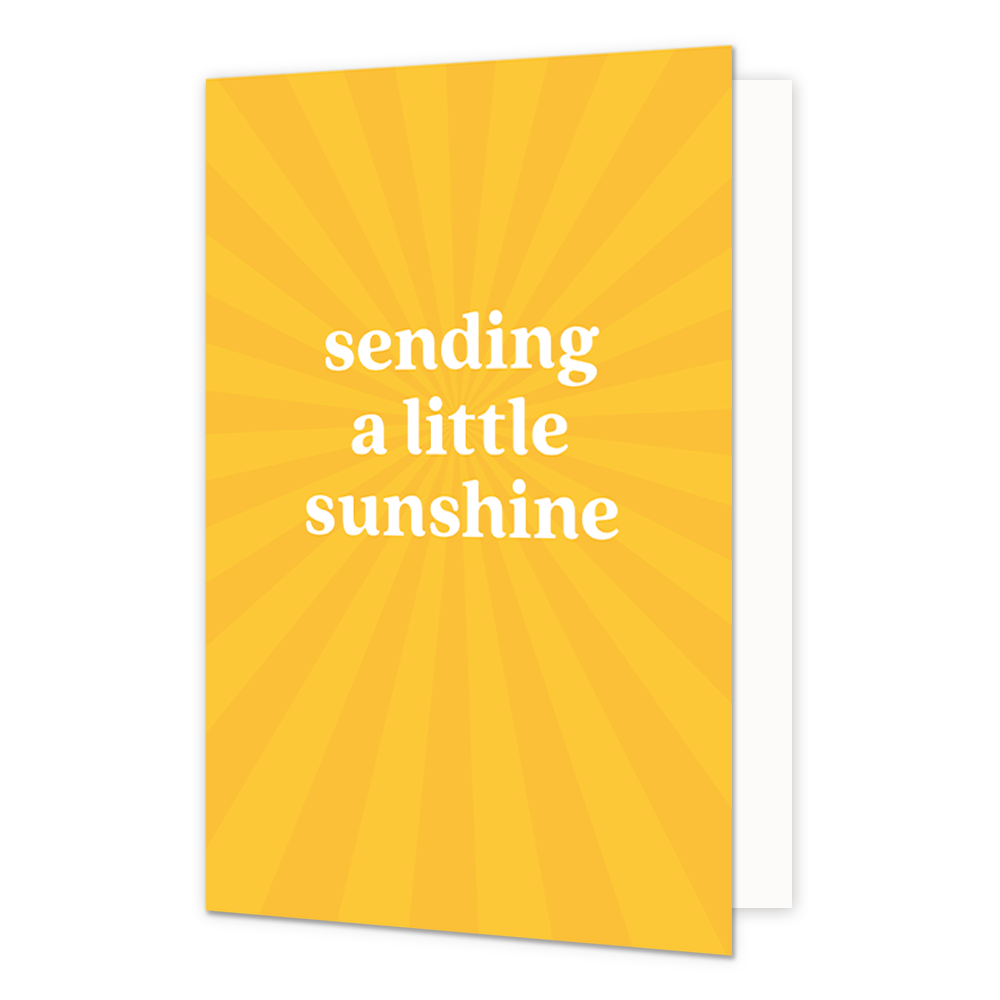 Sending a little sunshine - Formaat: Normaal - Vorm: Staand - Denken aan kaart - Op deze wenskaart staat de tekst: "Sending a little sunshine" op een gele achtergrond waar zonnestralen lijken te staan. - Snelwenskaart
