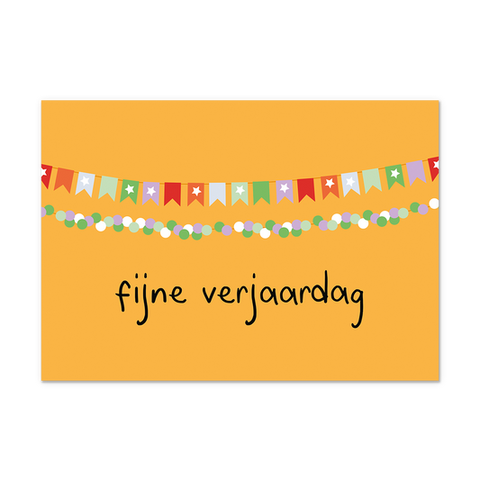 Postcard Fijne verjaardag - 10 stuks - Formaat: Normaal - Vorm: Liggend - Postcards - Op deze postcard staat de tekst: "Fijne verjaardag" met slingers. - Snelwenskaart