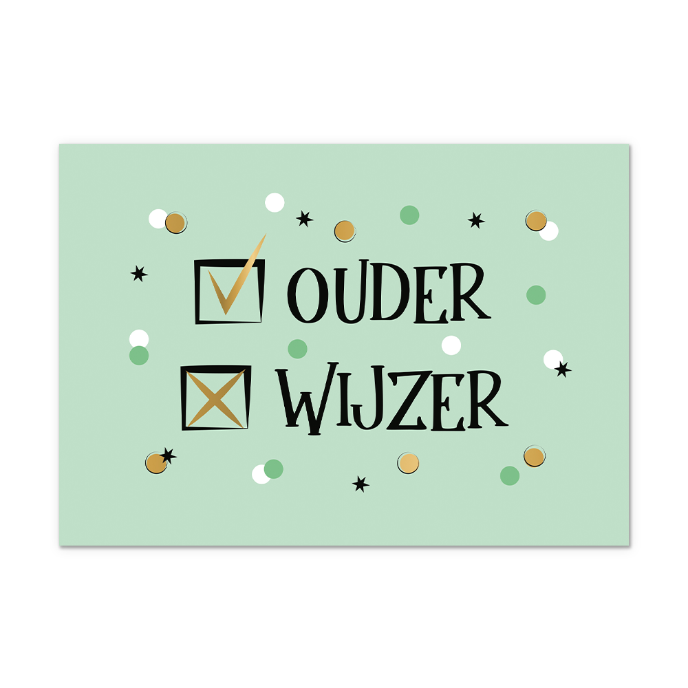 Postcard Ouder wijzer - 10 stuks - Formaat: Normaal - Vorm: Liggend - Postcards - Op deze postcard staan twee checkboxes waarbij de box met de tekst: "Ouder" is aangevinkt, en de box met de tekst: "Wijzer" is doorgekruist. - Snelwenskaart