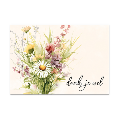 Postcard Dank je wel - 10 stuks - Formaat: Normaal - Vorm: Liggend - Postcards - Op deze postcard staat de tekst: "Dank je wel" met links daarnaast een bos met diverse bloemen. - Snelwenskaart