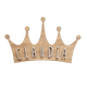 Dit naambord heeft de vorm van een houten kroon met vijf pieken, elk bekroond met een rond bolletje aan de top. Op het vlakke gedeelte van de kroon bevindt zich een naam in losse houten letters.