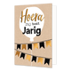 Hoera jij bent jarig - Formaat: Standaard - Vorm: Staand - Verjaardagskaart - Op deze wenskaart staan slingers met daarboven een ballon met de tekst: "Hoera jij bent jarig". - Snelwenskaart