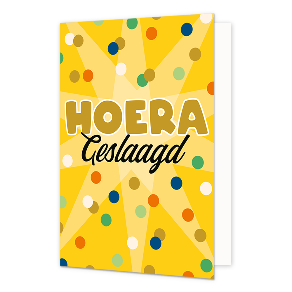 Hoera geslaagd - Formaat: Normaal - Vorm: Staand - Geslaagd kaart - Op deze wenskaart staan stippen in de kleuren goud, blauw, groen, wit en oranje. In het midden staat de tekst: "Hoera geslaagd". - Snelwenskaart