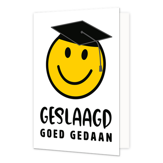 Geslaagd goed gedaan - Formaat: Normaal - Vorm: Staand - Geslaagd kaart - Op deze wenskaart staat een smiley met afstudeerhoedje en daaronder de tekst: "Geslaagd goed gedaan". - Snelwenskaart