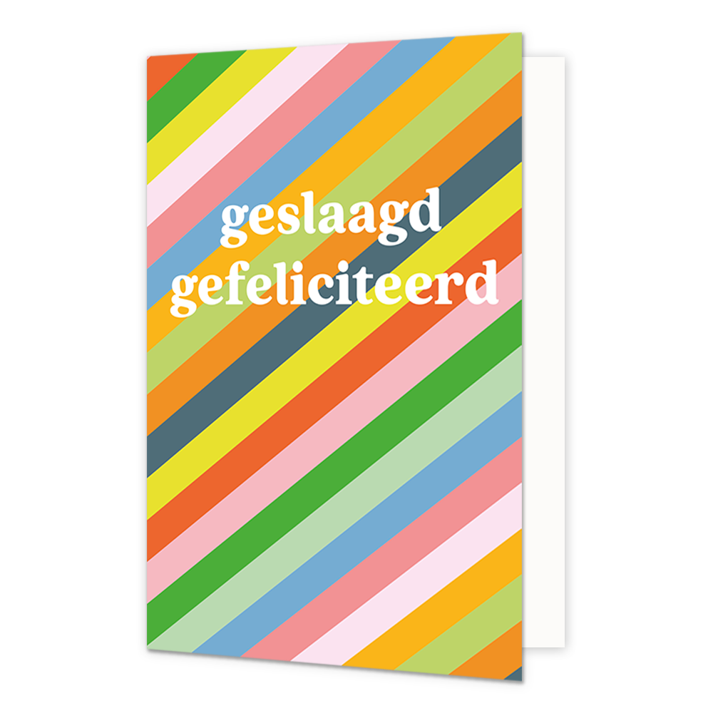 Geslaagd gefeliciteerd - Formaat: Normaal - Vorm: Staand - Geslaagd kaart - Op deze wenskaart staan lijnen in de kleuren rood, groen, roze, blauw, oranje en geel met in het midden de tekst: "Geslaagd gefeliciteerd". - Snelwenskaart