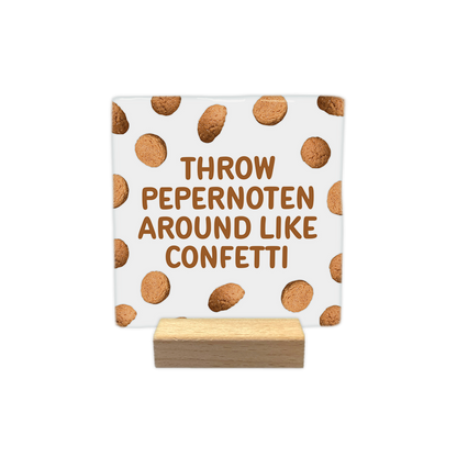Throw pepernoten around