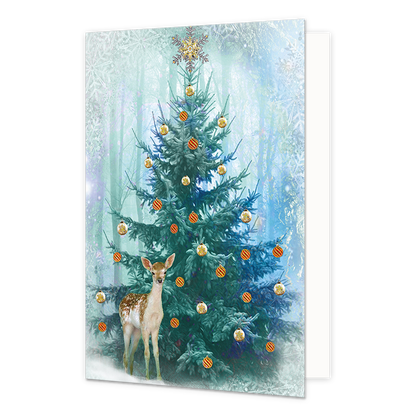 Kerstboom - Formaat: Normaal - Vorm: Staand - Kerstkaart - Op deze kerstkaart staat een kerstboom in het bos met een rendier. - Snelwenskaart