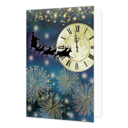 Kerstslee - Formaat: Standaard - Vorm: Staand - Kerstkaart - Op deze kerstkaart staat een grote klok met vuurwerk omheen en een vliegende kerstslee. - Snelwenskaart