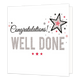 XL kaart - Congratulations well done - Formaat: Groot - Vorm: Vierkant - Complimentenkaart - Op deze wenskaart staat de tekst: 'Congratualtions well done" met sterren op de achtergrond. - Snelwenskaart