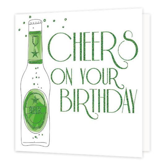 Cheers in your birthday - Formaat: Normaal - Vorm: Vierkant - Verjaardagskaart - Op deze wenskaart staat een bierflesje met daarnaast de tekst: "Cheers on your birthday". - Snelwenskaart
