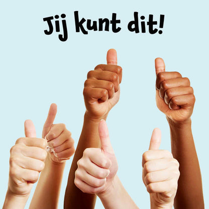 Op deze wenskaart staan duimen met daarboven de tekst: "Jij kunt dit!".