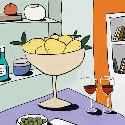 Op deze wenskaart staat de woonkamer van een huis met twee wijnglazen, een schaal met citroenen en nog veel meer. 