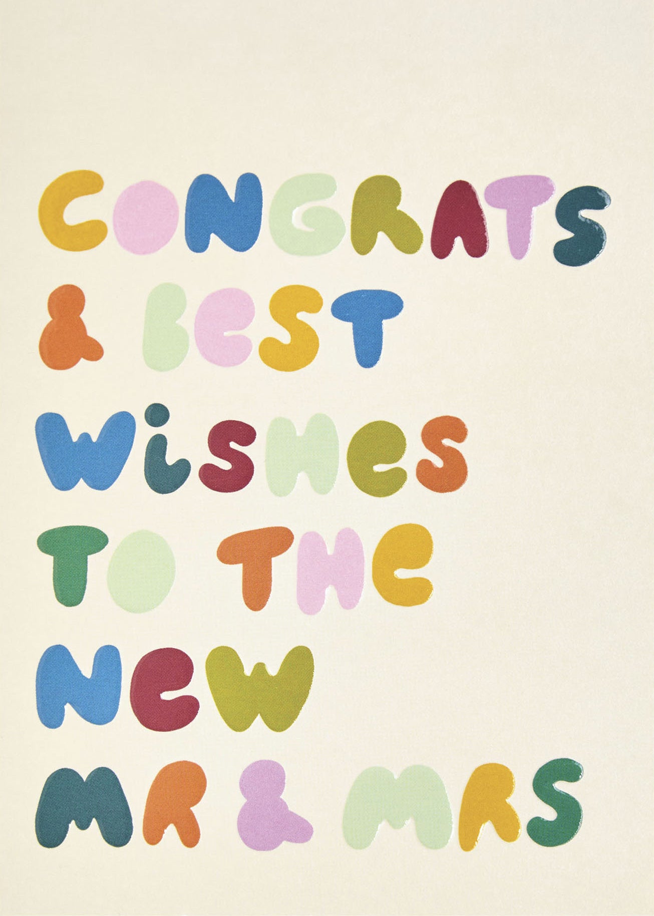 Op deze wenskaart staat de tekst: "Congrats & best wishes to the new mr & mrs".