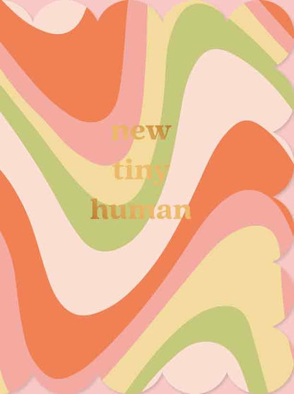 Op deze wenskaart staan lijnen in de kleuren rood, roze, beige, wit en groen, met in het midden de tekst: "New tiny human". 