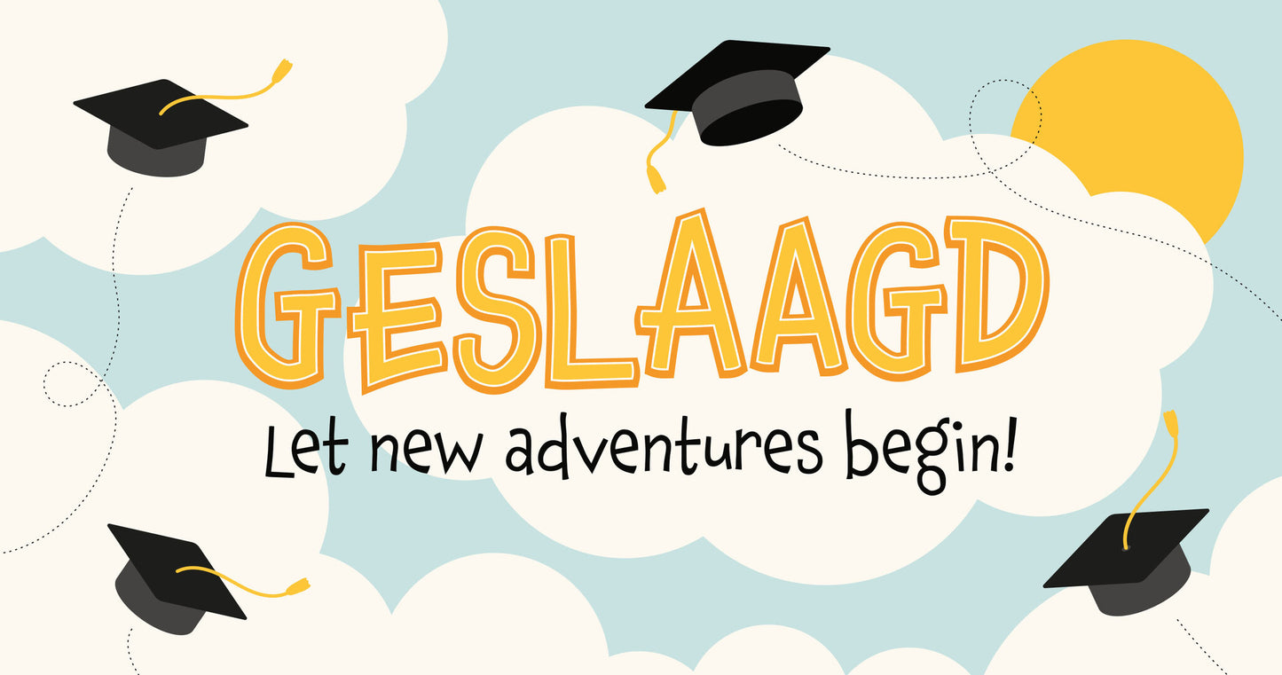 Op deze wenskaart staan wolken en afstudeerhoedjes met in het midden de tekst: "Geslaagd let new adventures begin!".
