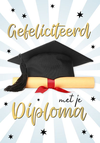 Op deze wenskaart staat een afstudeerhoedje met een opgerolde diploma en de tekst: "Gefeliciteerd met je diploma".