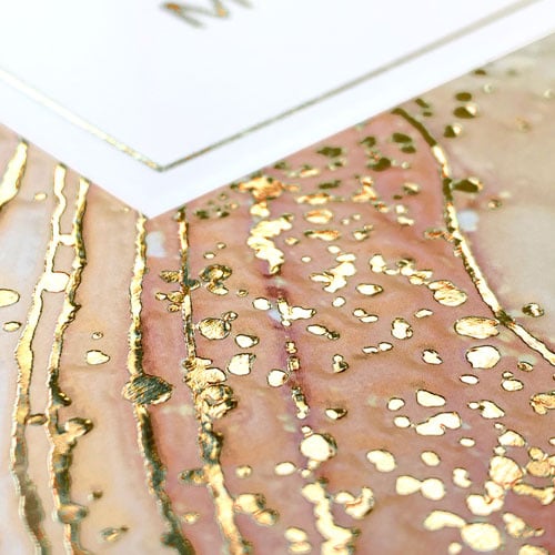 XL - Love and kisses to the brand new MR & MRS