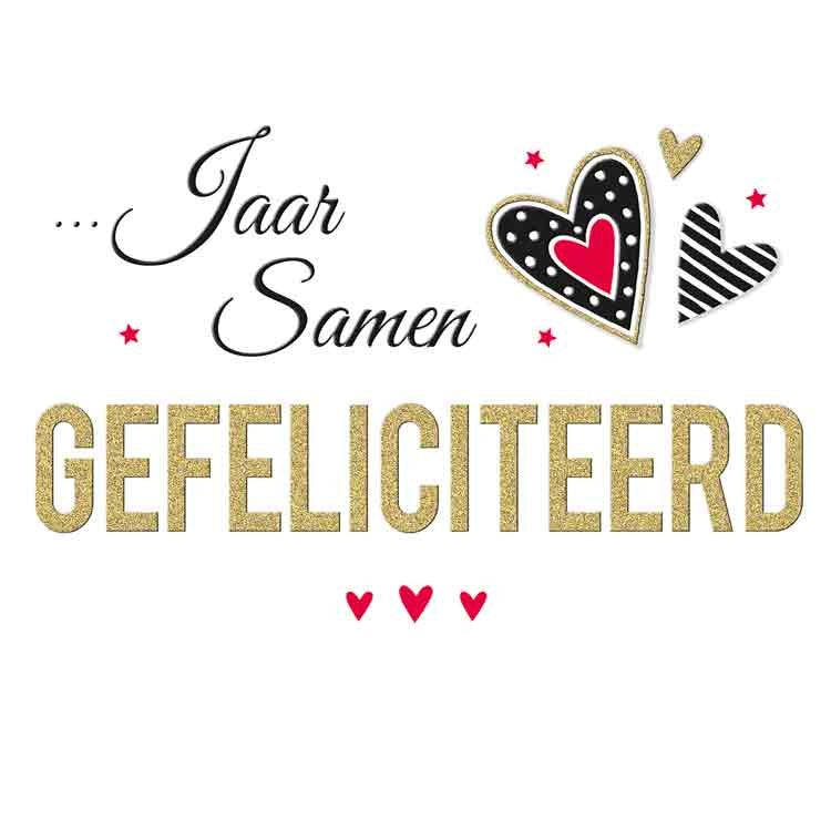 Op deze wenskaart staat de tekst: "... Jaar samen gefeliciteerd" met hartjes erom heen. 